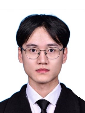 郑沄龙.jpg